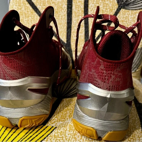 Under Armour Curry 2 Retro Basketball Shoes (Domaine Red Silver Gum) Men 11.5 - Picture 6 of 16